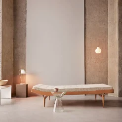 Louis Poulsen Yuh Brass LED Tischleuchte