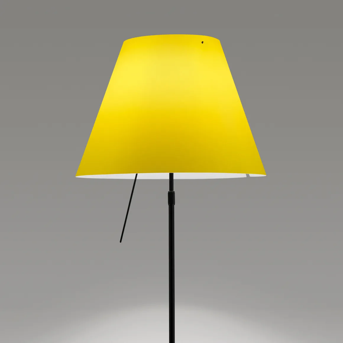 Luceplan Costanza Terra Teleskop mit Touchdimmer, schwarz