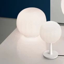 Luceplan Lita Tavolo, mit Fuß