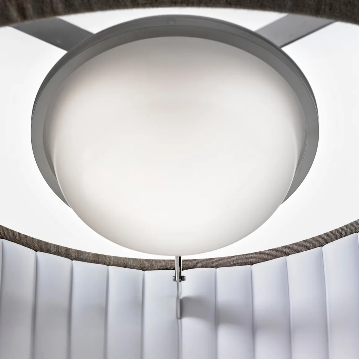 Luceplan Silenzio LED Sospensione, Ø: 90 cm