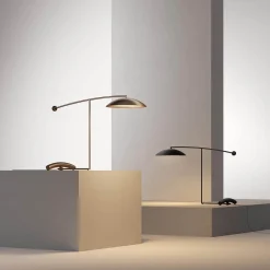 Lumen Center Orbit LED Tischleuchte