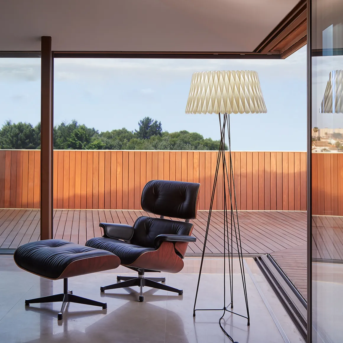 LZF Lamps Lola Stehleuchte, mattschwarz