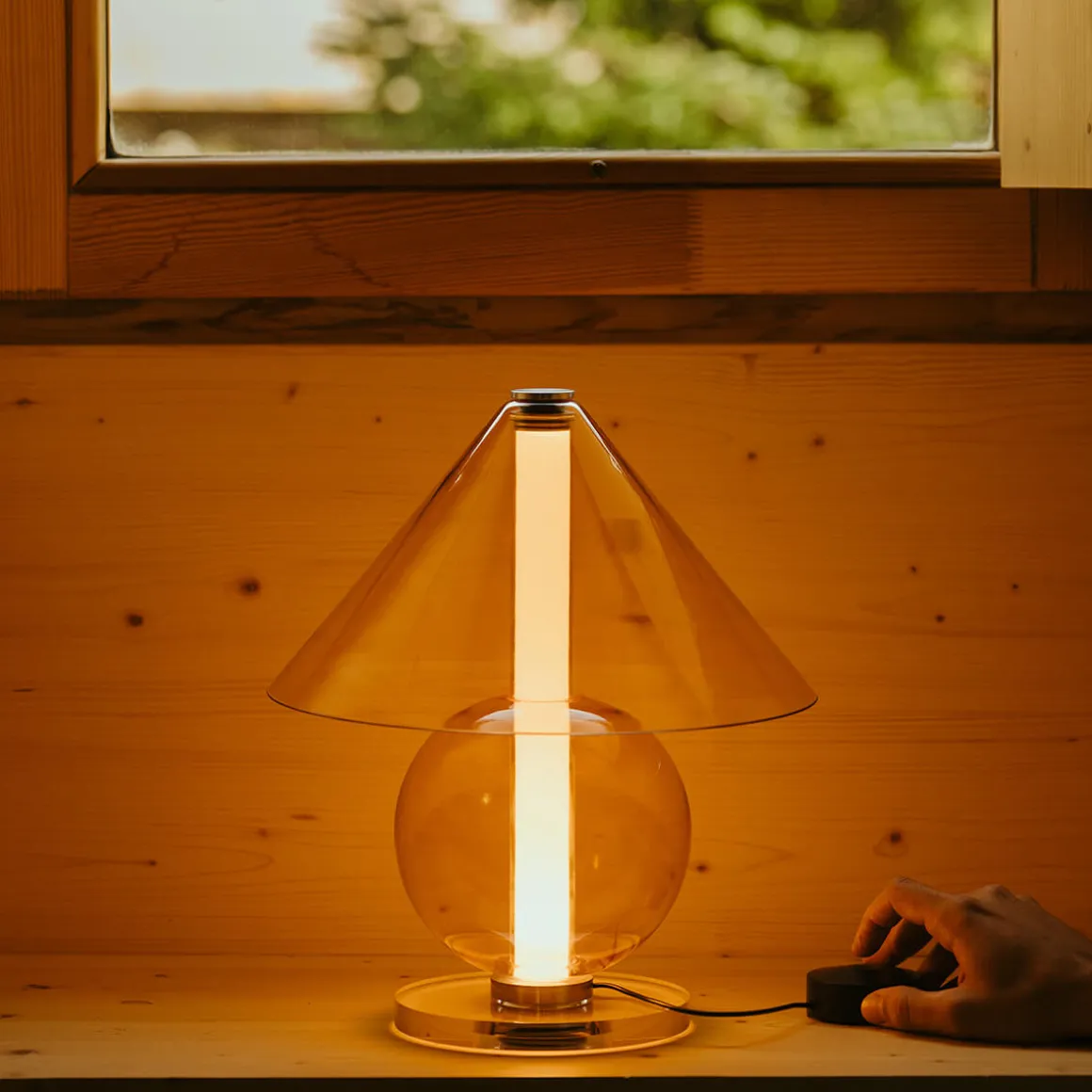 Marset Fragile LED Tischleuchte