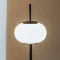 Milan Astros Tischleuchte