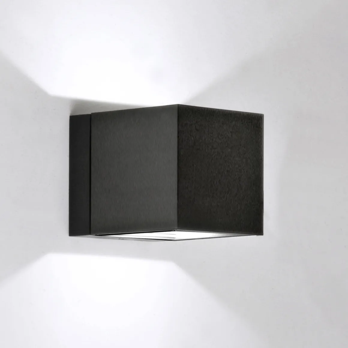 Milan Dau LED Up & Down Wandleuchte