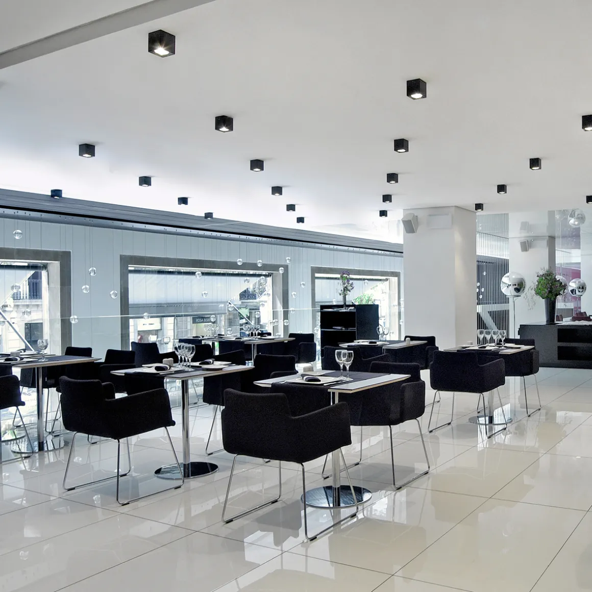 Milan Dau Spot Deckenstrahler