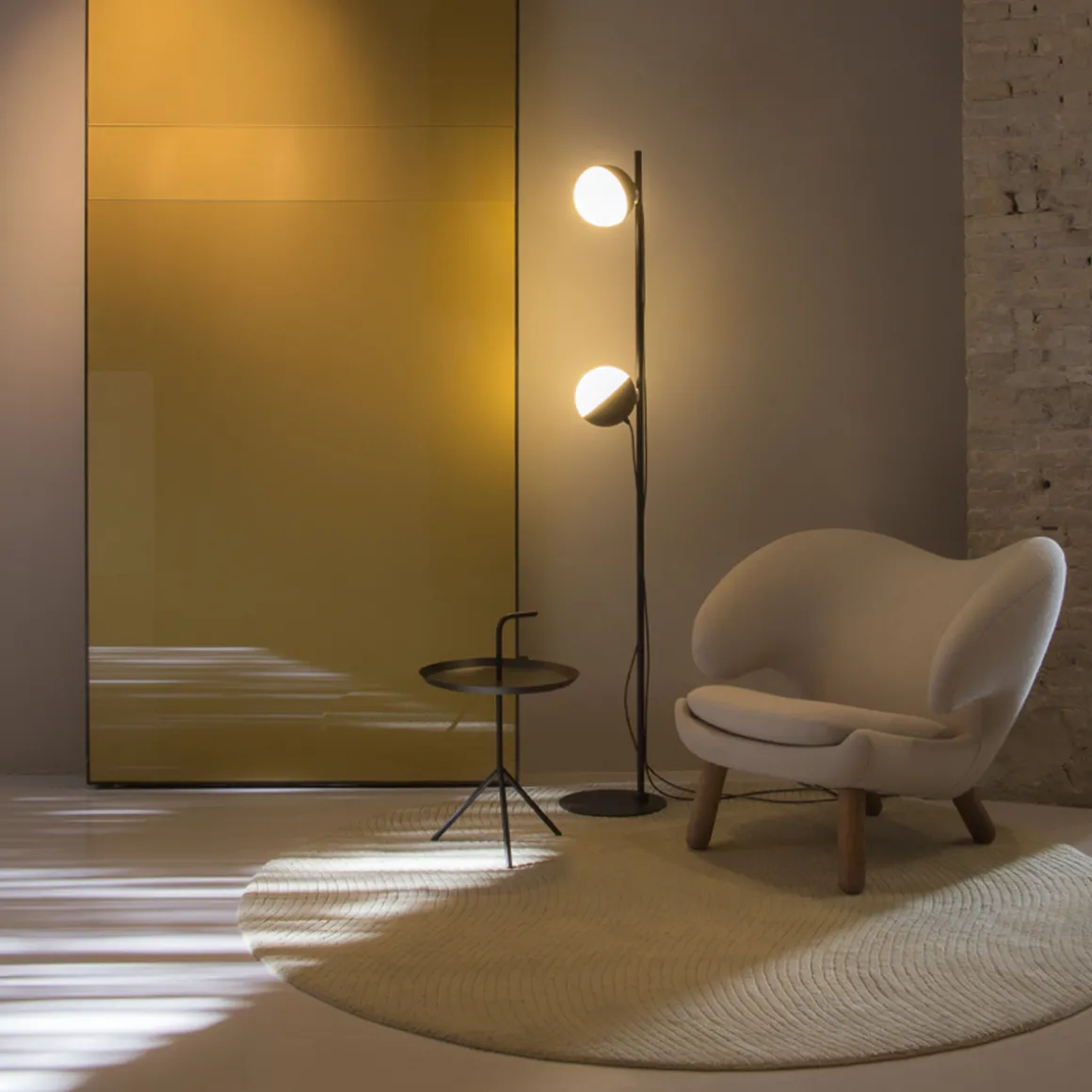 Milan Half Stehleuchte, 2-flg.