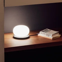 Milan Knock Tischleuchte