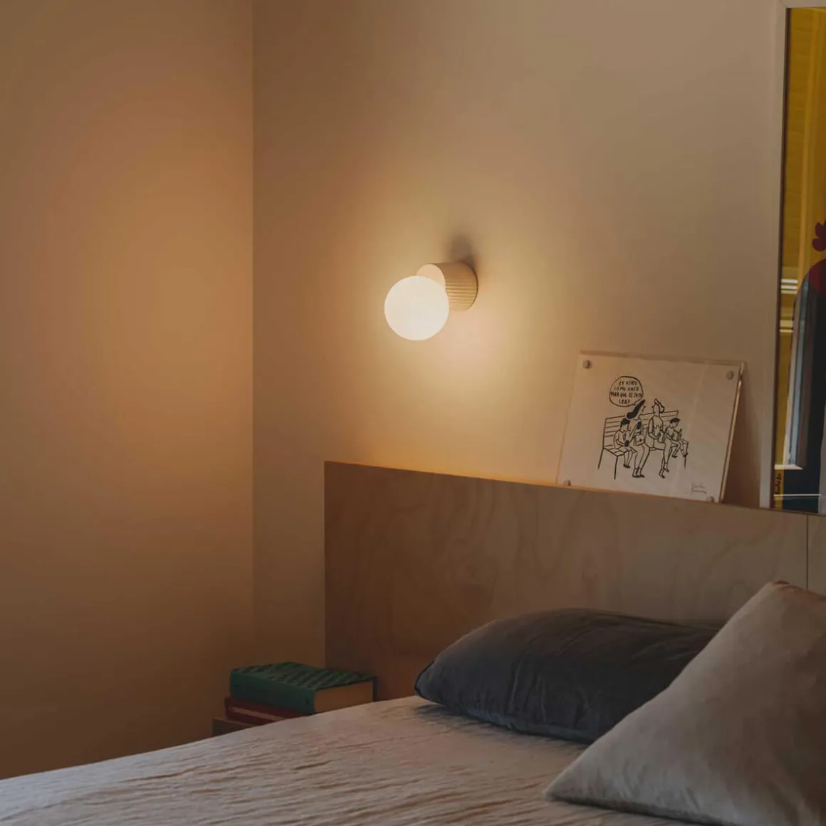 Milan Land Wand- / Deckenleuchte