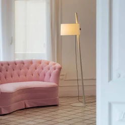 Milan Linood Stehleuchte, geneigt