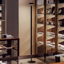 Milan Peak Lane LED Stehleuchte