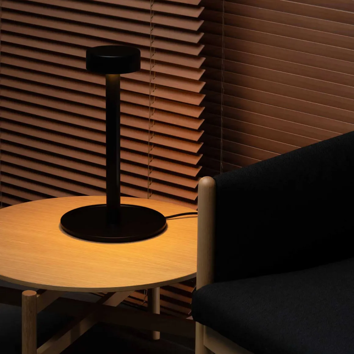 Milan Peak Lane LED Tischleuchte