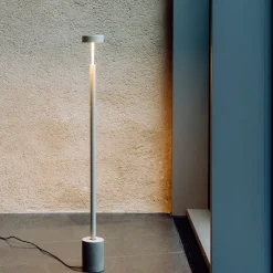 Milan Peak LED Stehleuchte