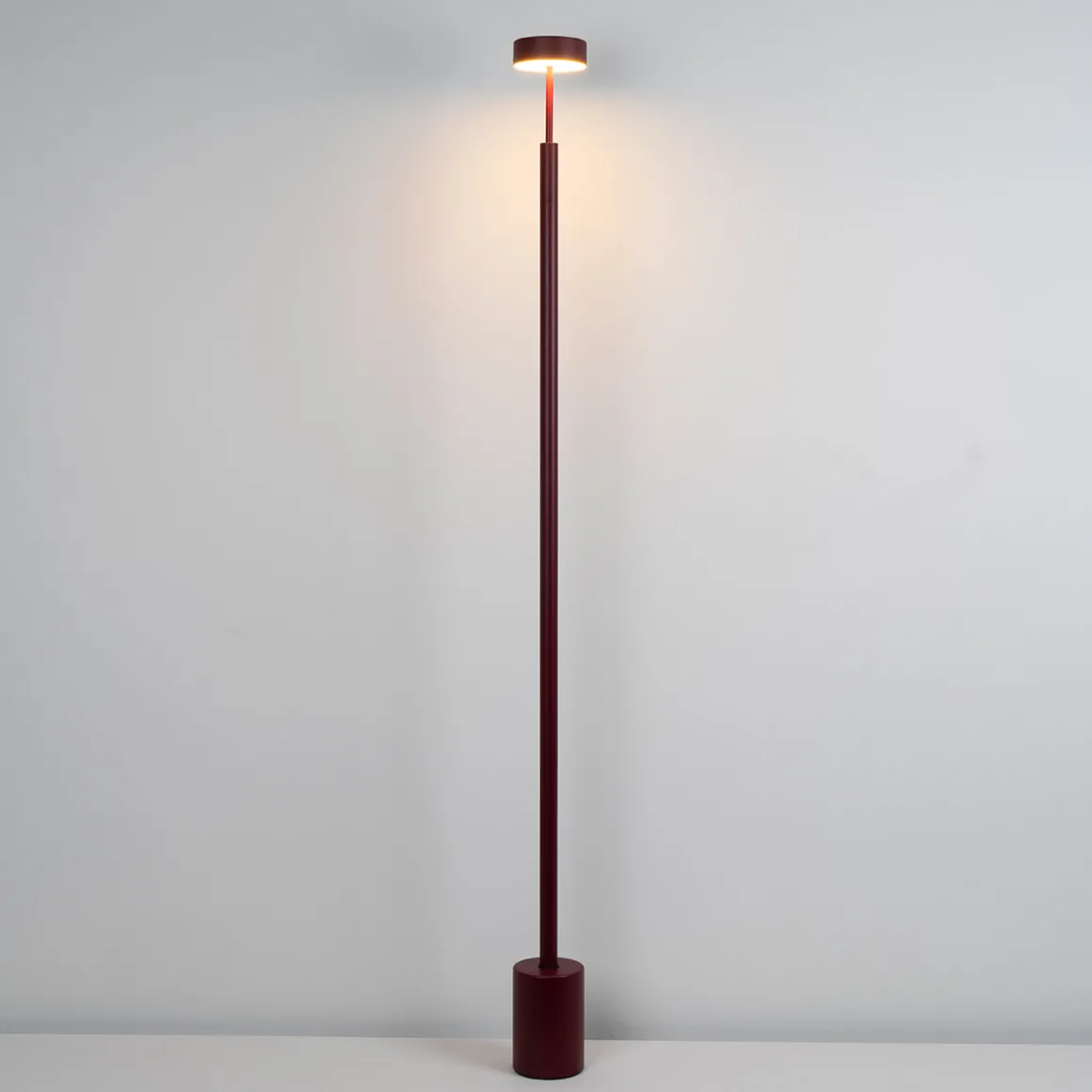 Milan Peak LED Stehleuchte