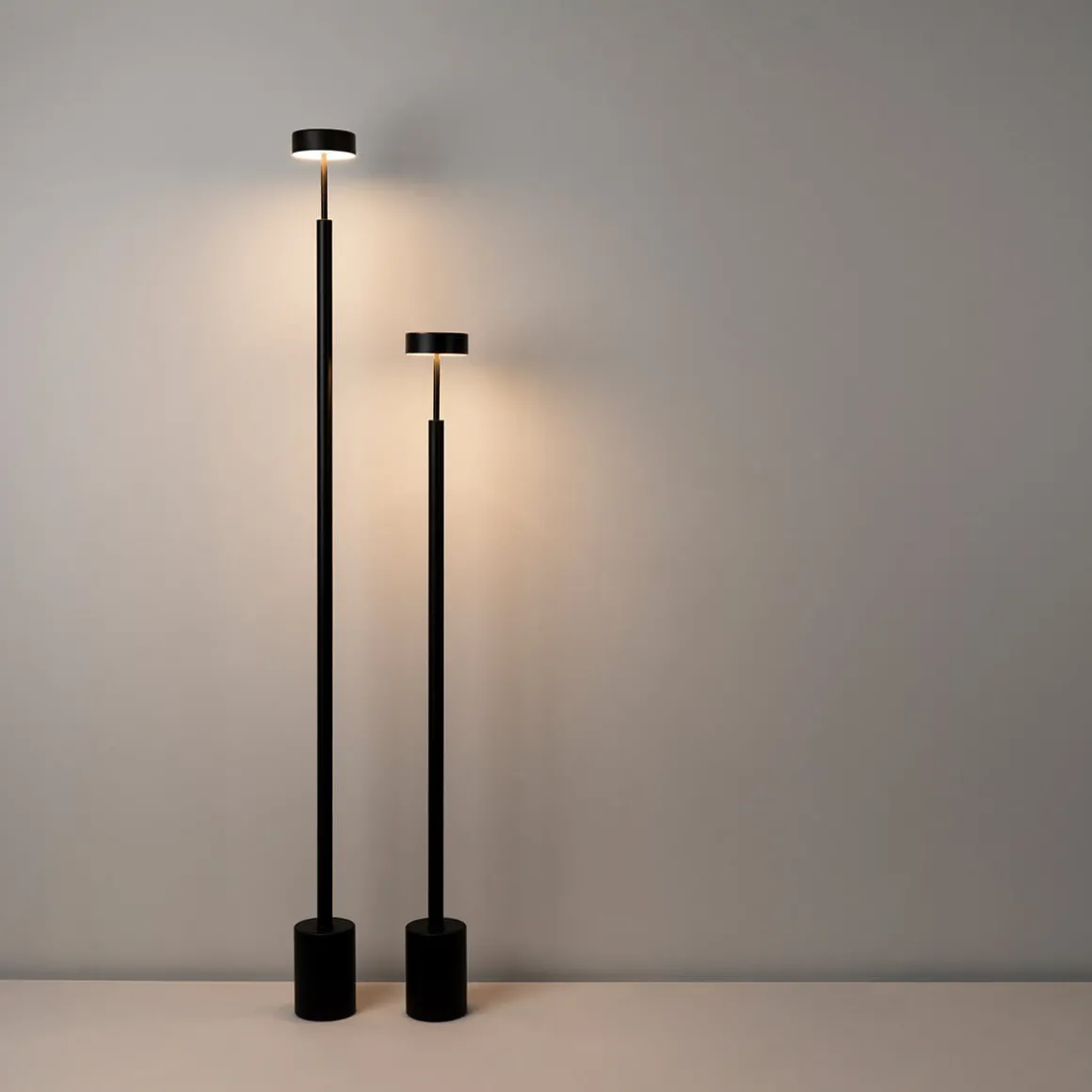 Milan Peak LED Stehleuchte