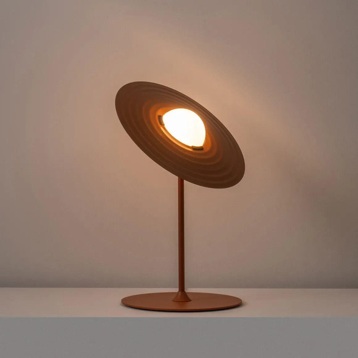 Milan Symphony Tischleuchte