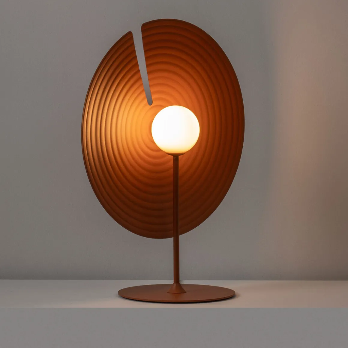 Milan Symphony Tischleuchte