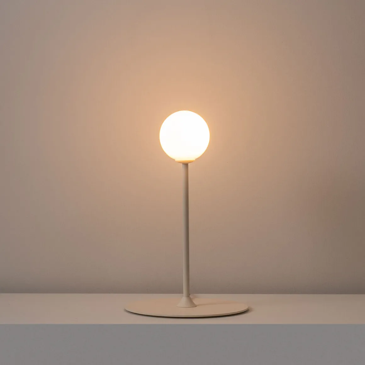 Milan Symphony Tischleuchte