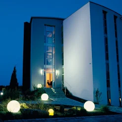 Moonlight Vollkugel MBG mit Eingrabsockel