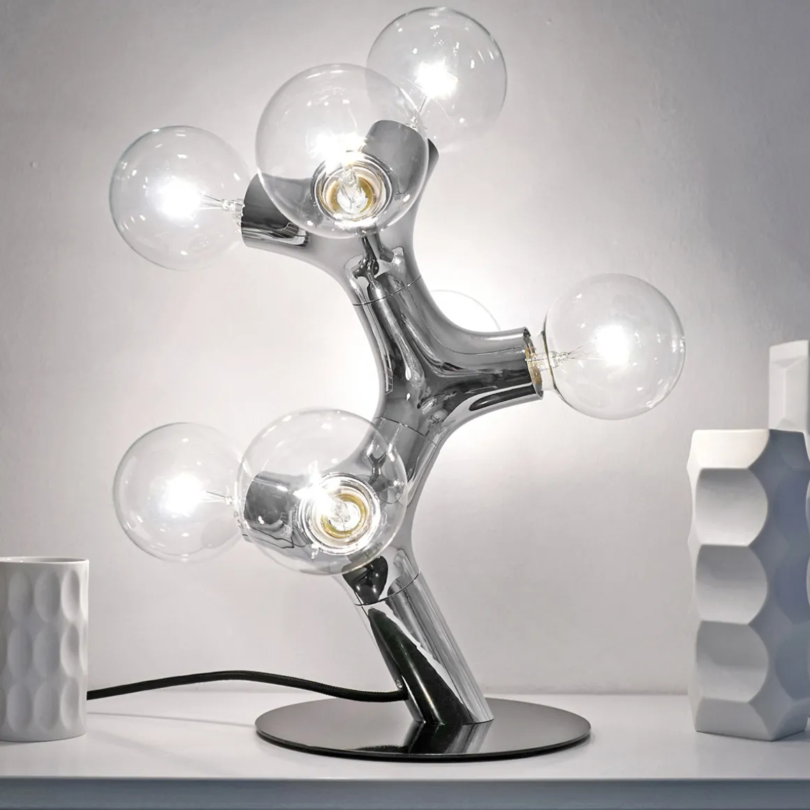 next DNA Tischleuchte