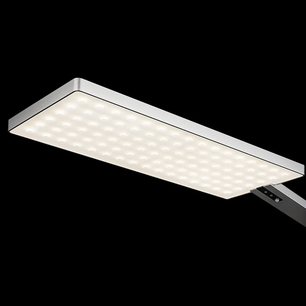 Nimbus Force One Power LED Stehleuchte