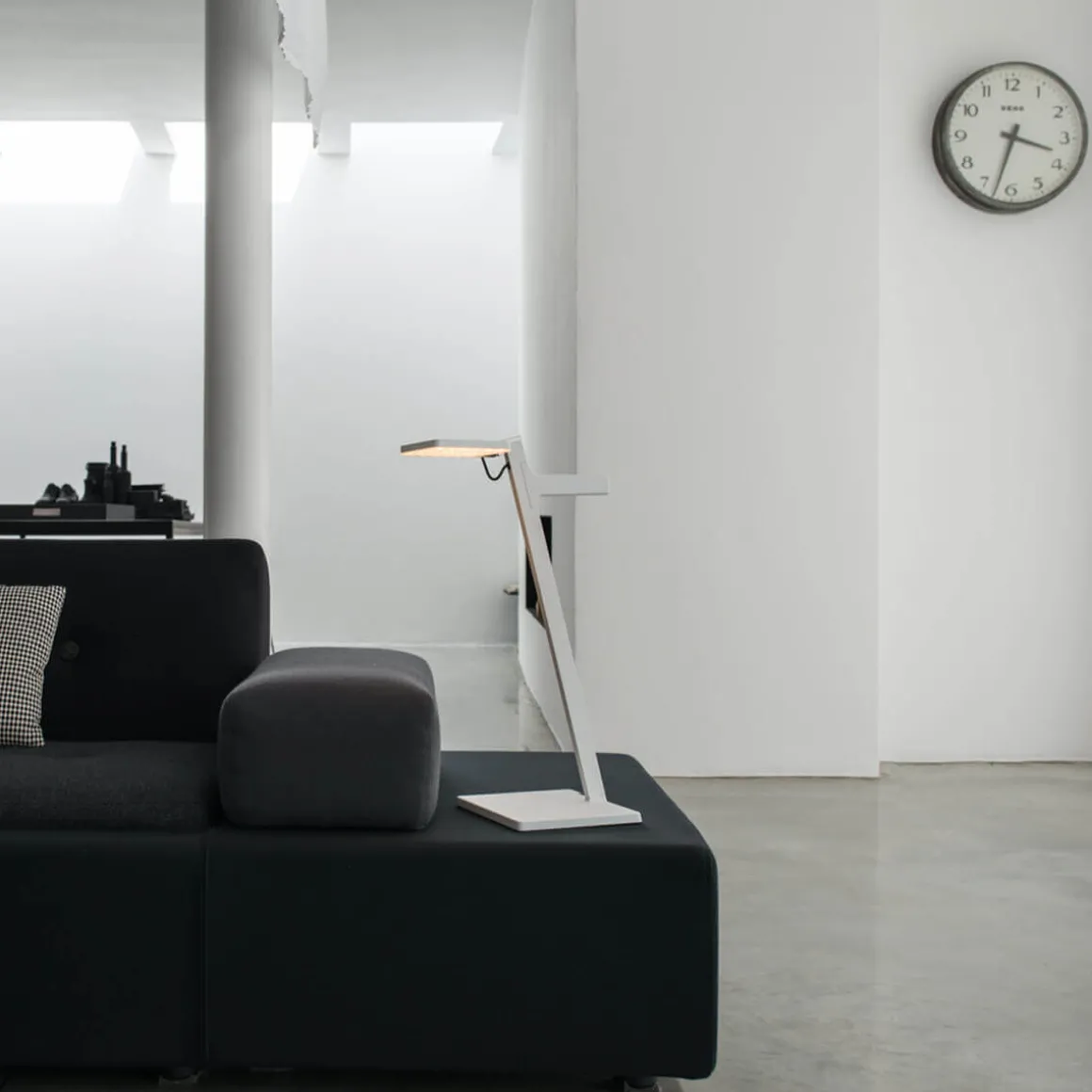 Nimbus Roxxane Leggera 52 CL LED Akkutischleuchte, mit Magnetic Dock