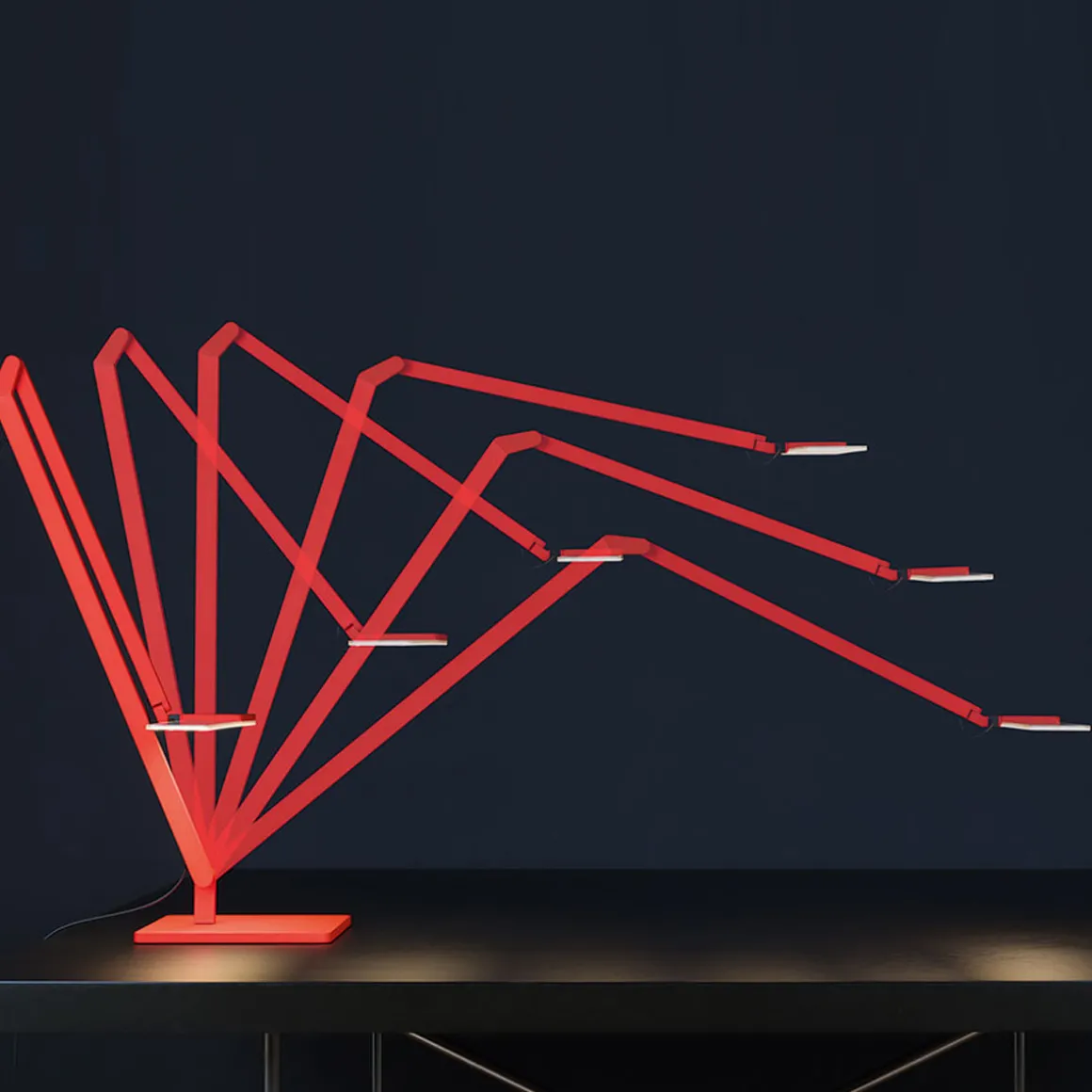 Nimbus Roxxane Office LED Tischleuchte