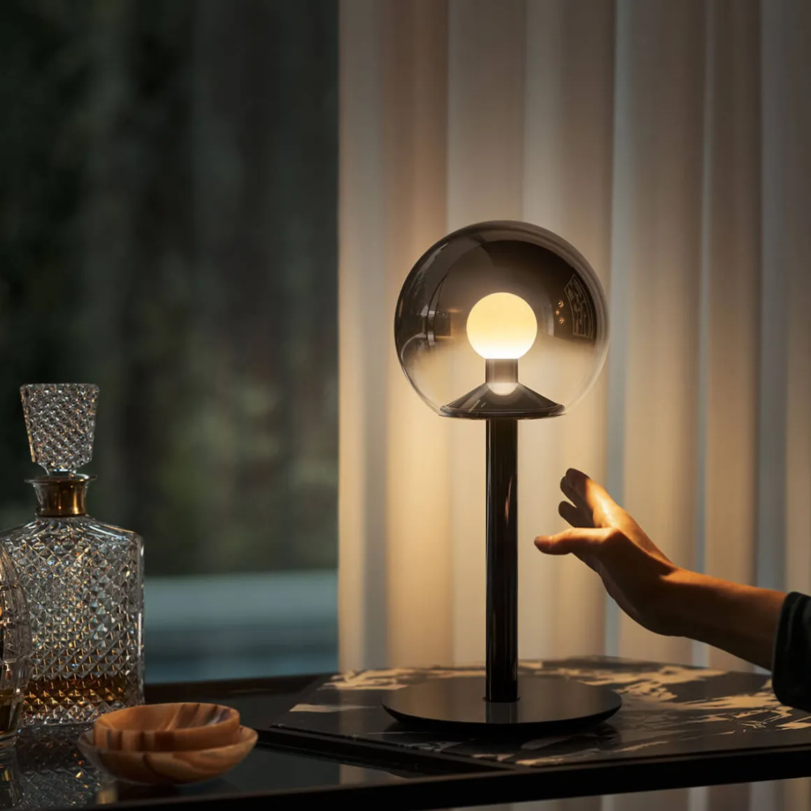 Occhio Luna sogno LED Tischleuchte