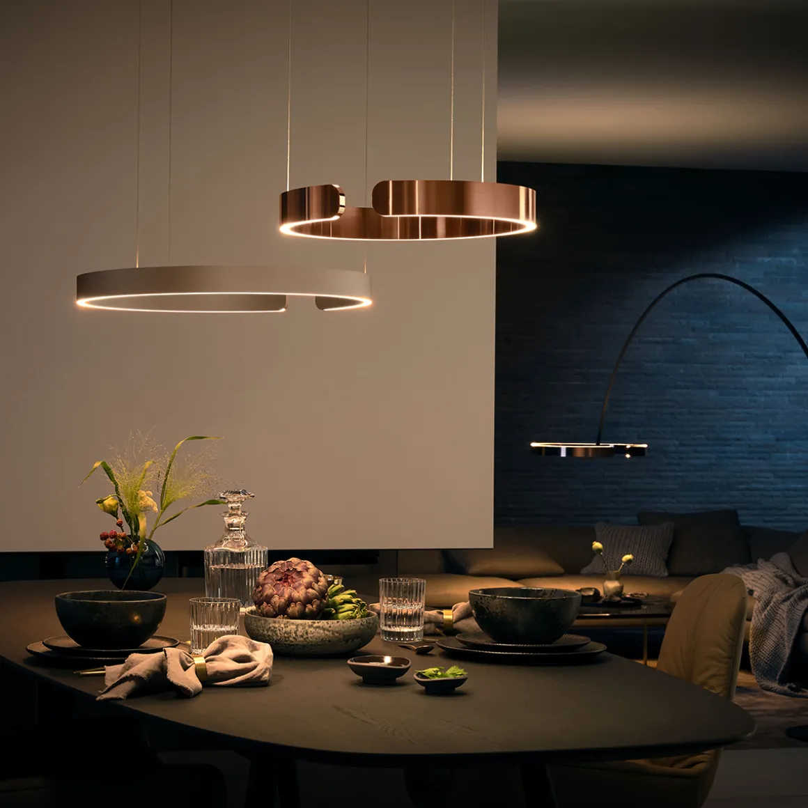 Occhio Mito sospeso 40 var up "air" wide LED Pendelleuchte, variabel