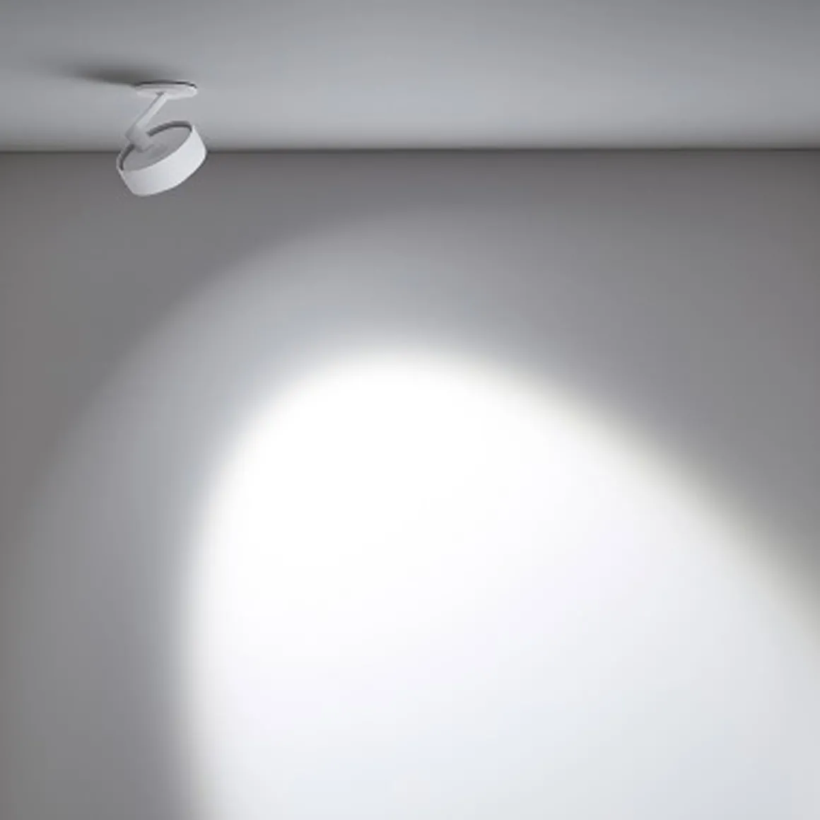 Occhio Piu alto Volt S40 Deckenstrahler, 2700 K