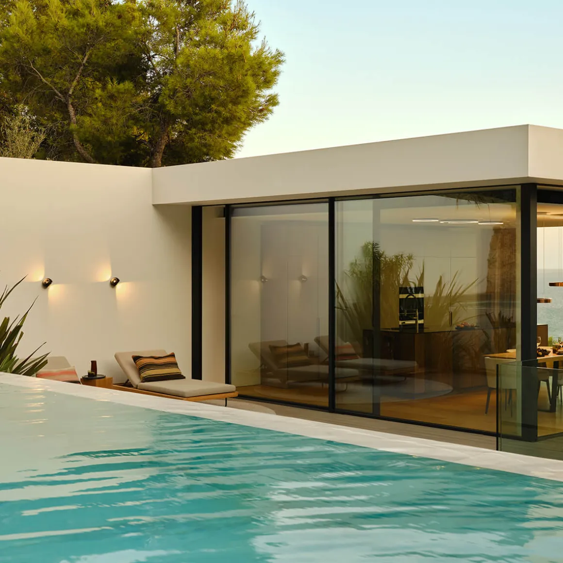 Occhio Sito verticale Volt C80 Wandleuchte