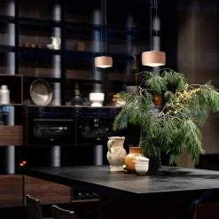 Oligo Grace LED Pendelleuchte, 2-flg., TW, unsichtbare Höhenverstellung, Baldachin: Alu gebürstet