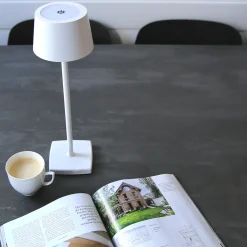 Orange One Go LED Akkuleuchte