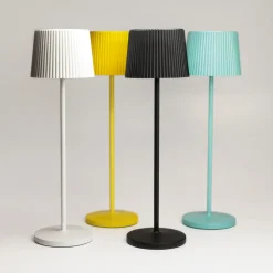 Orange One Go Plissee LED Akkuleuchte