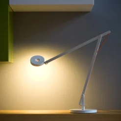 Rotaliana String T1 Tunable White LED Tischleuchte