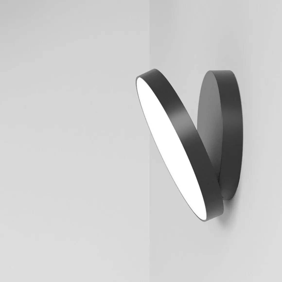 Rotaliana Venere W1 LED Wand- / Deckenleuchte, 2700 K