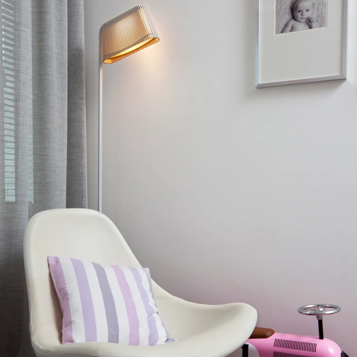 Secto Design Owalo 7010 Stehleuchte