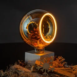 Segula Cubic Tischleuchte mit LED Floating Globe 150 90° smokey grau