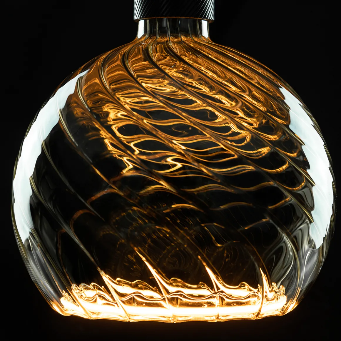 Segula LED Floating Globe 200 twisted smokey grau E27, 6 W, 1900 K, dimmbar