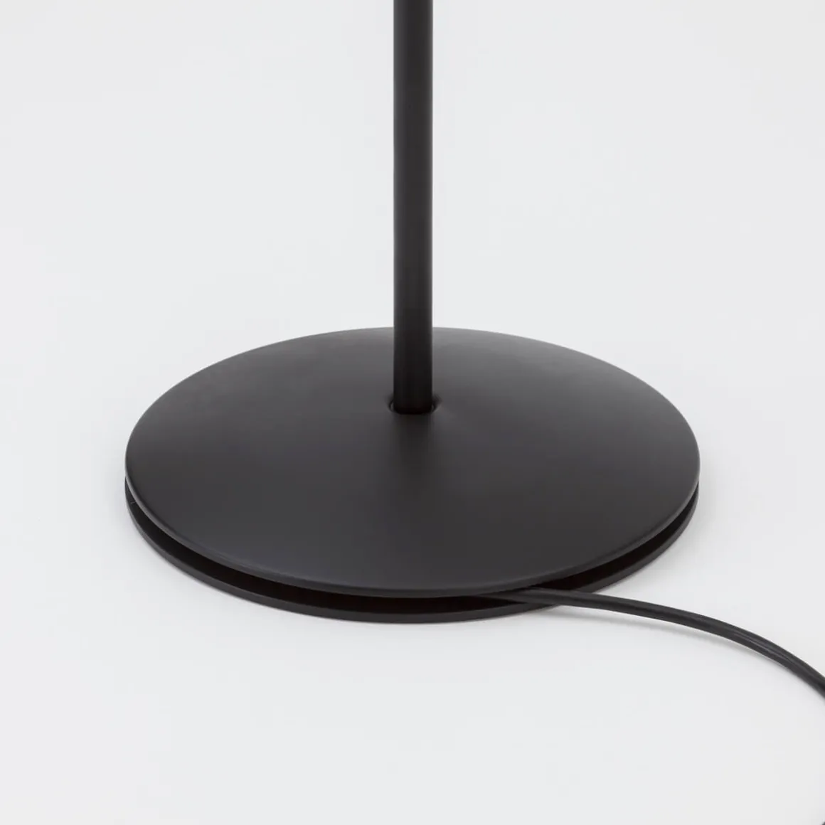 serien.lighting Club Floor S LED Stehleuchte