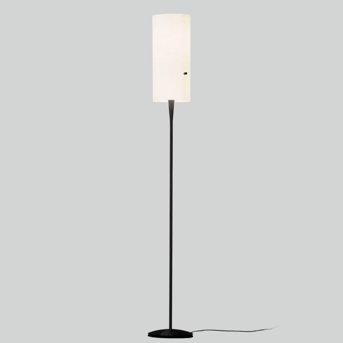 serien.lighting Club Floor M LED Stehleuchte