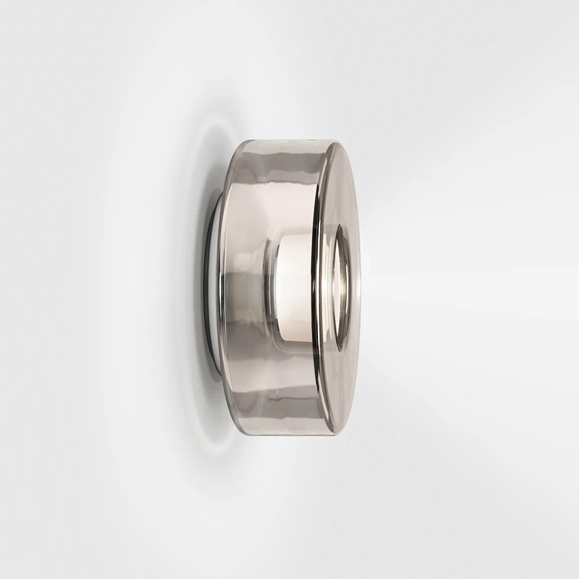 serien.lighting Curling Wall M LED Wandleuchte