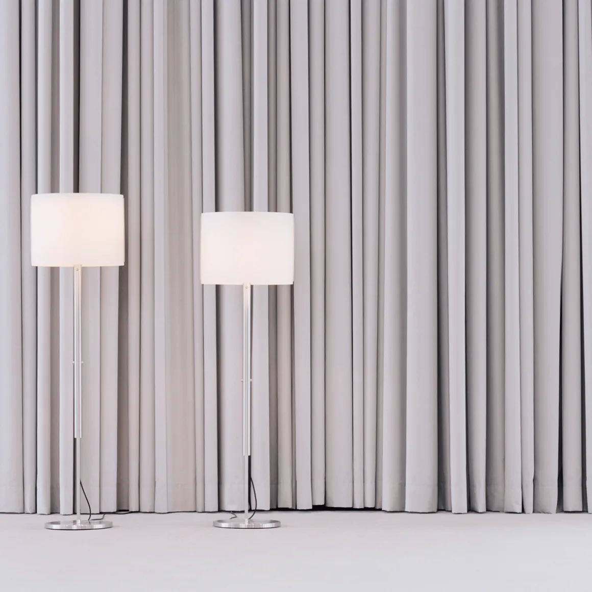 serien.lighting Jones Floor L