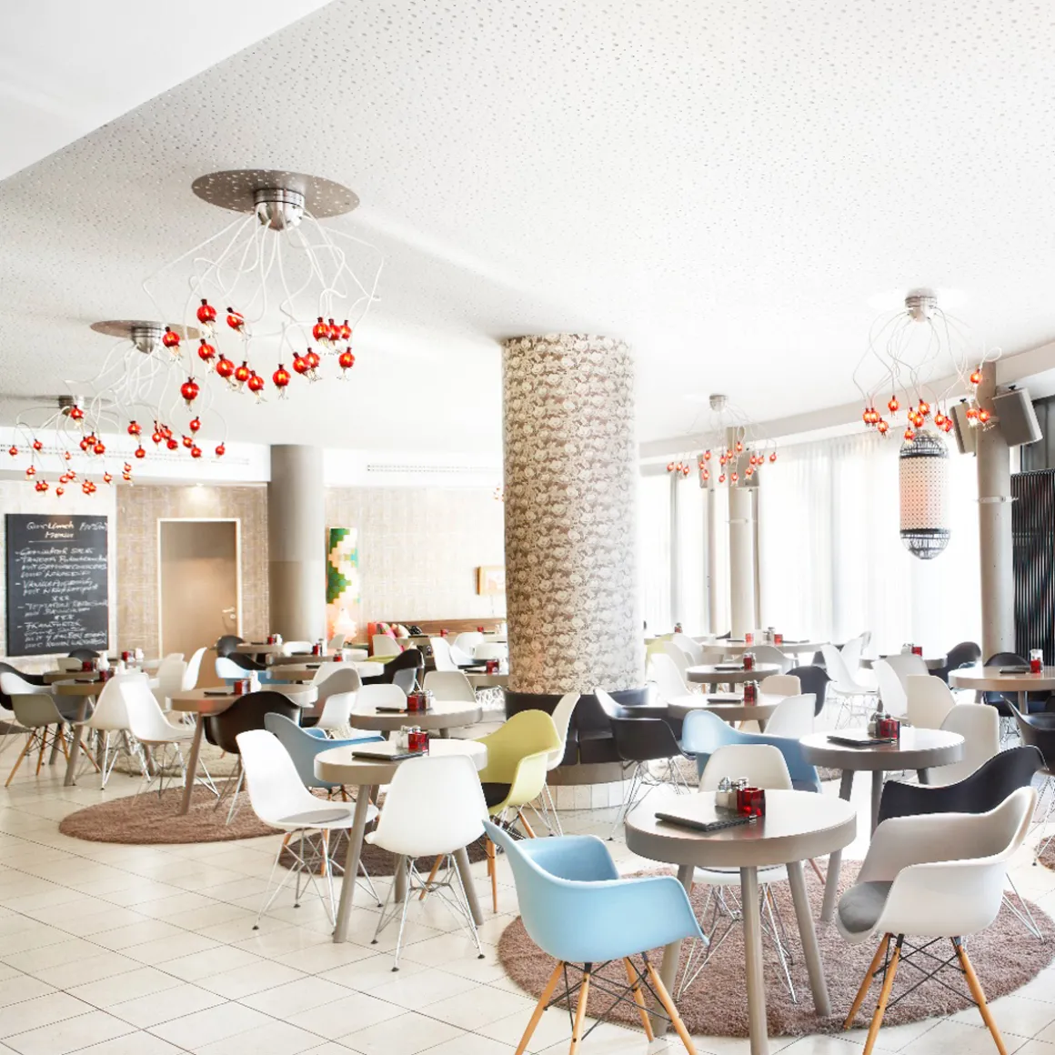 serien.lighting Poppy Wall / Ceiling 15 Wand- / Deckenleuchte