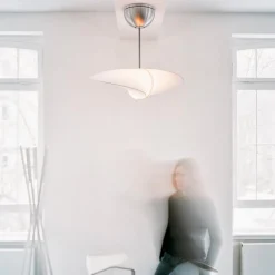 serien.lighting Propeller Deckenventilator mit Licht