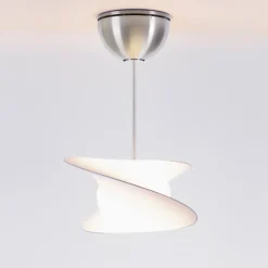 serien.lighting Propeller Deckenventilator mit Licht