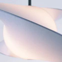 serien.lighting Propeller Deckenventilator mit Licht