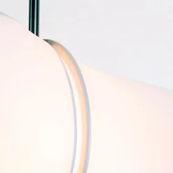 serien.lighting Propeller Deckenventilator mit Licht