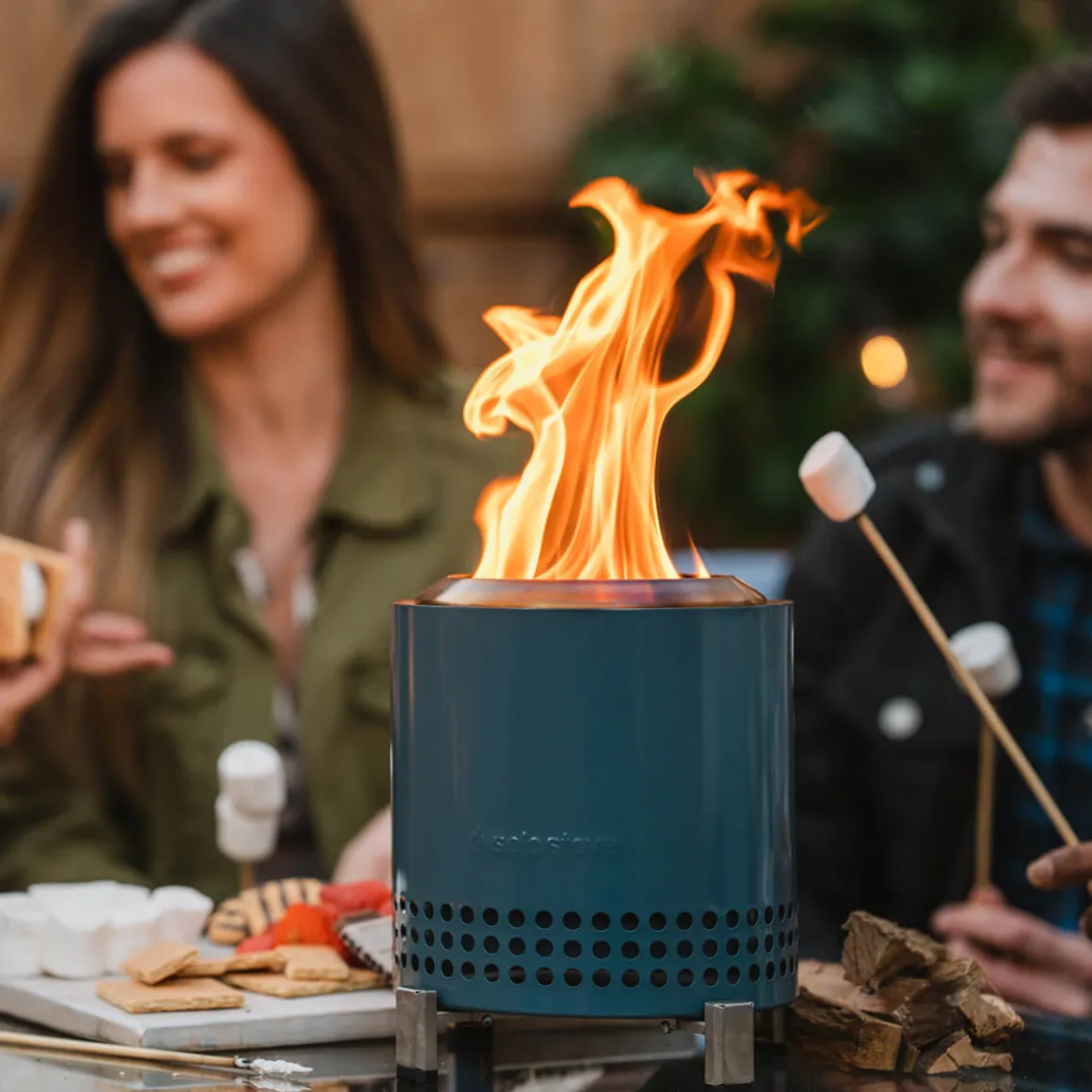 Solo Stove Mesa XL Tischfeuer & Tischkamin, inkl. Mini Brennholz Buche