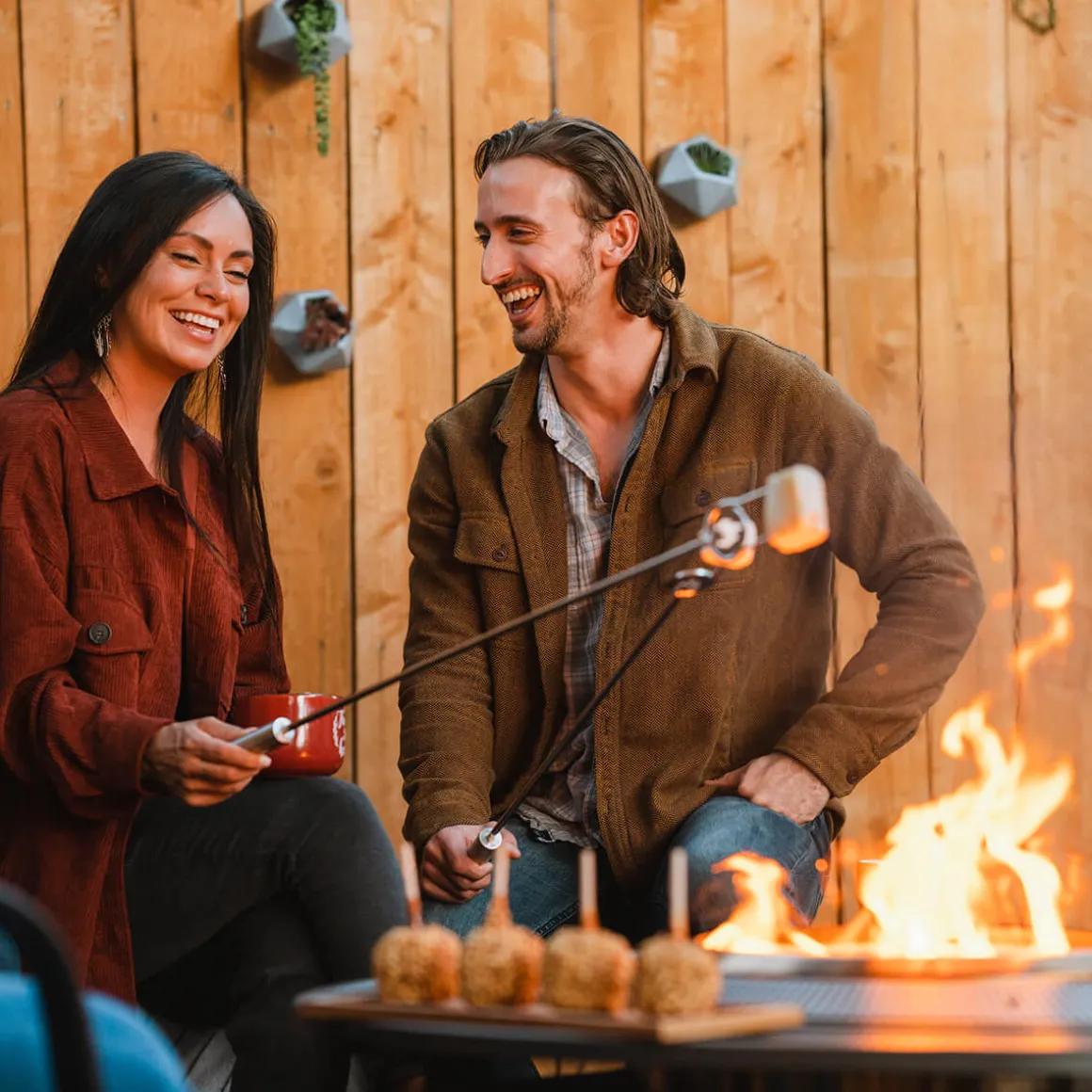 Solo Stove Ranger 2.0 Feuerschale mit Standfuß & Surround, Premium-Set